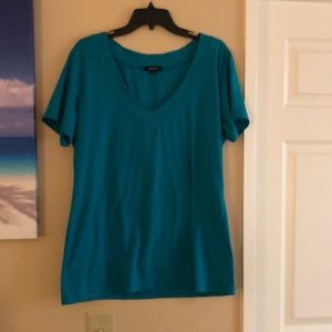 TURQUOISE V-NECK T-SHIRT